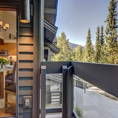 Northern Lights 21 Whistler Luaran gambar